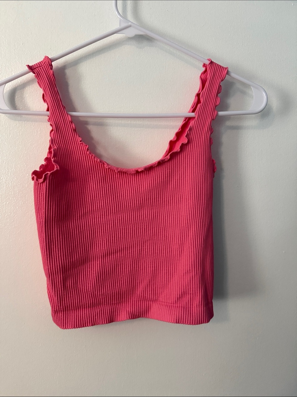 Women's Pink Ribbed Ruffle Cropped Tank Top